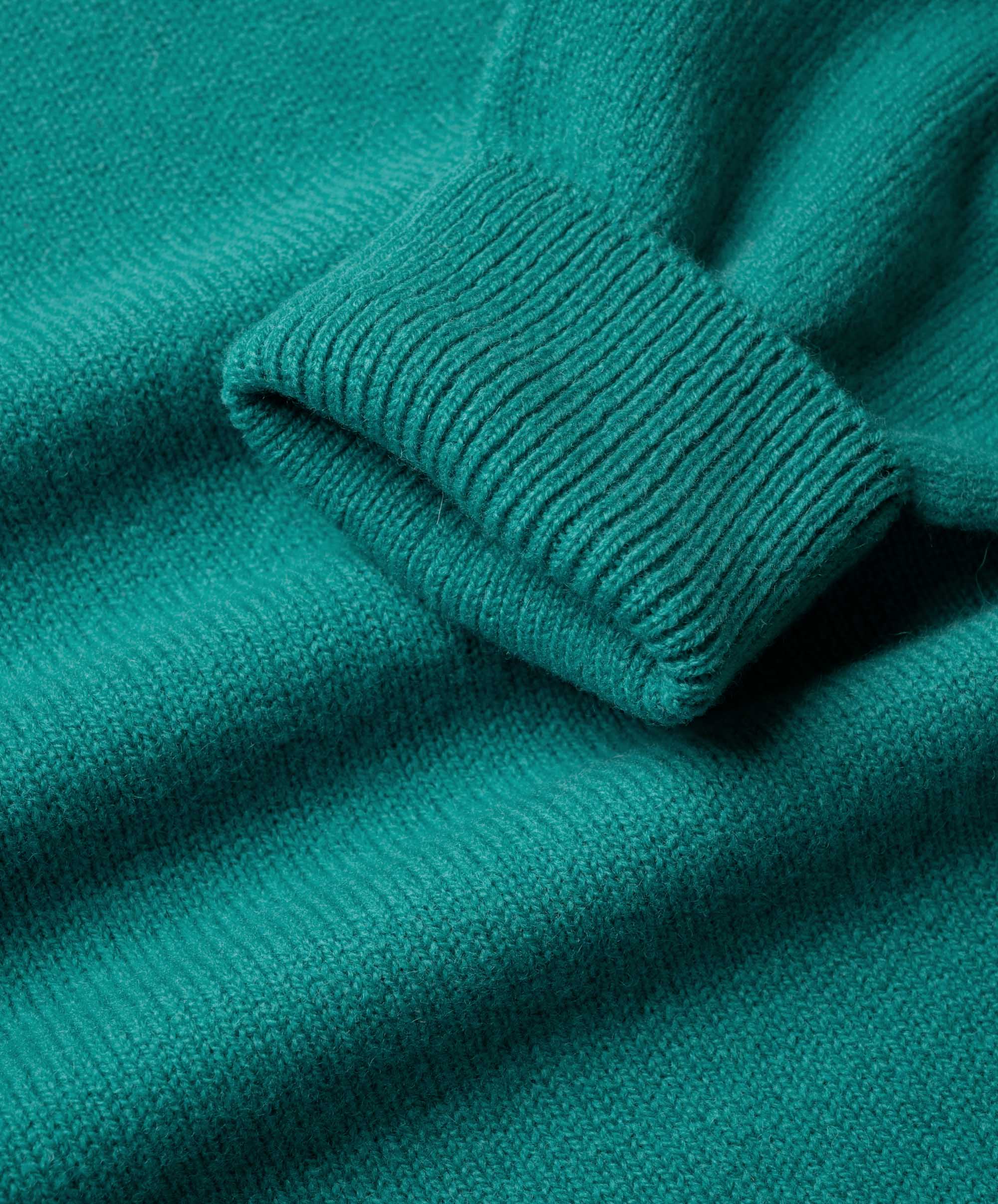 Classic Knit - Strange Green - Image 4