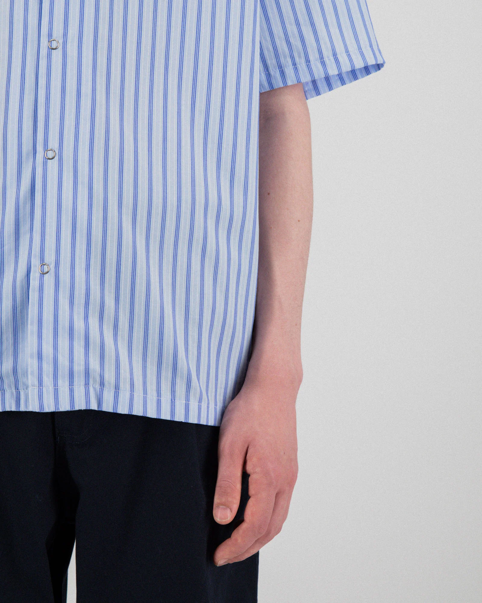 Cocktail D’Amore Shirt - Fine Stripes - Multi Blue - Image 3