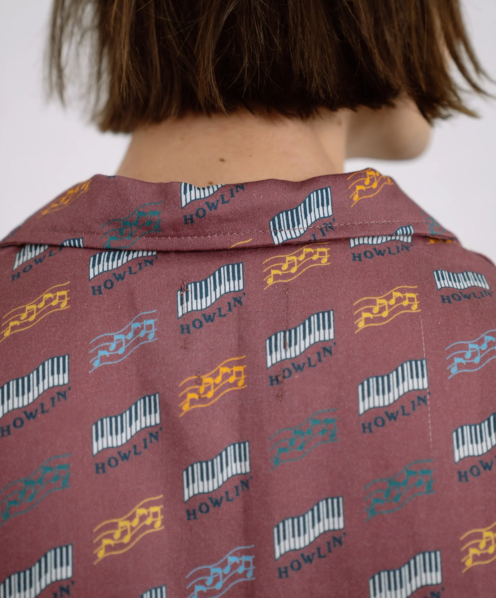 Cocktail D’Amore - Vino Howlin' Piano Hemp Print - Image 4