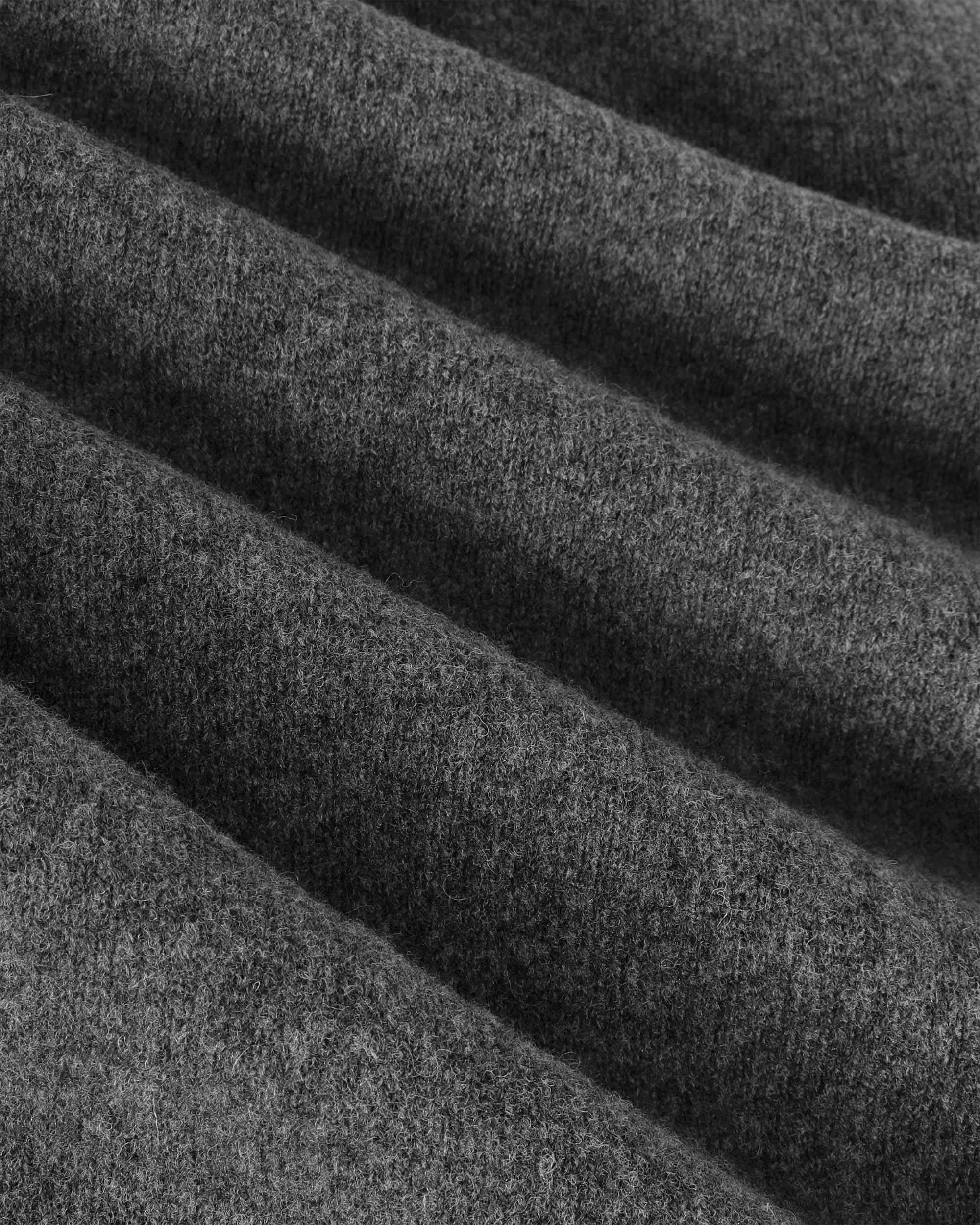 Slave To The Knit - Metal (Women) - Image 5